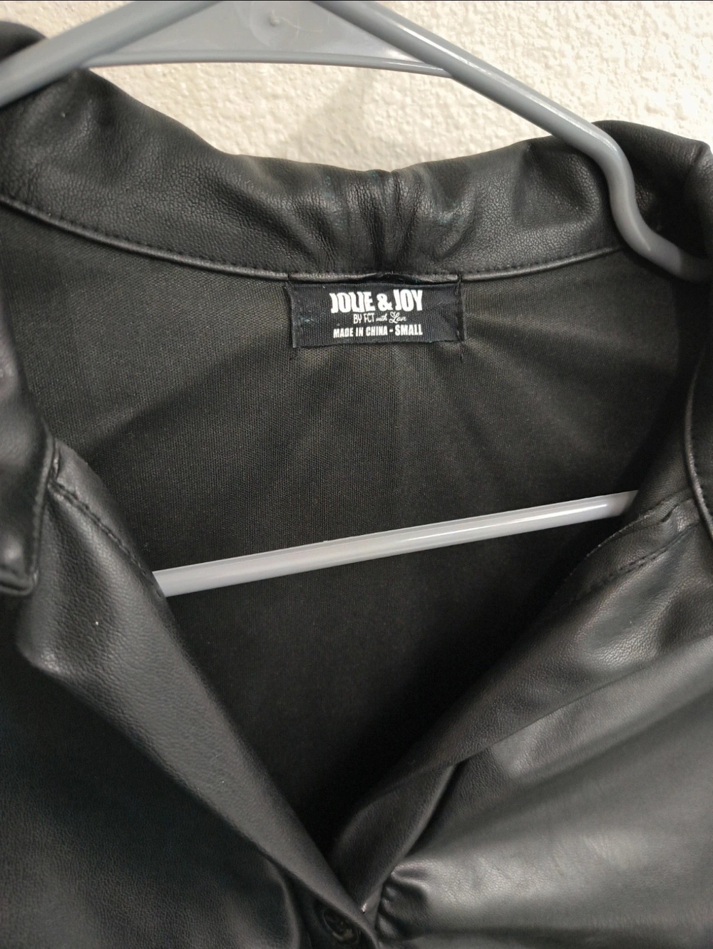 women's Black Faux Leather Jacket small